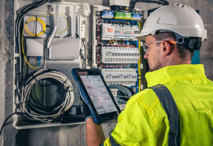 High Voltage Power Quality Monitoring